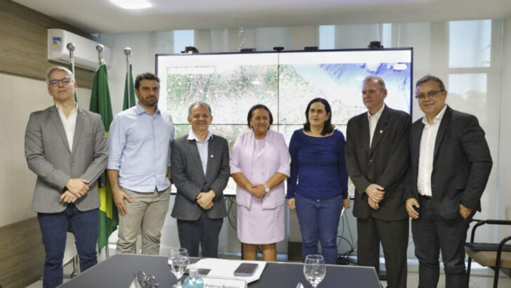 Fátima em reunião com representantes da Sudene