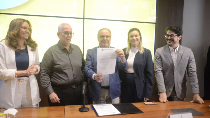 Edital da licitação do transporte de Natal prevê 85 linhas, aumento de 74% nas viagens, tarifa mantida em R$ 5,20 e ônibus com ar-condicionado e Wi-Fi