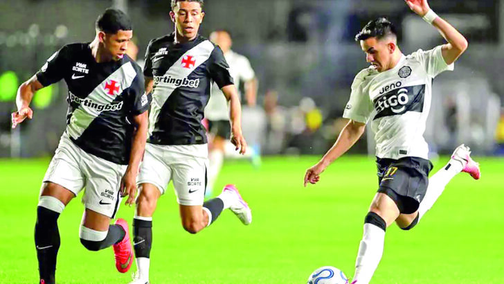 Vasco e Olimpia em confronto pela Copa Sul-Americana