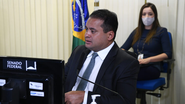 PF cumpre 18 mandados em nova fase da Operação Sem Desconto e investiga suspeitas de lavagem de dinheiro relacionadas às fraudes no INSS