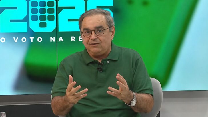 Álvaro Dias durante agenda política das eleições de 2026