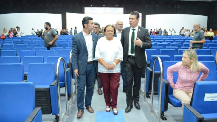 Auditório-Teatro do Expocenter da Ufersa em Mossoró