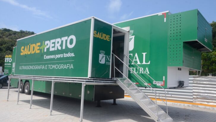 Carreta móvel de tomografia e ultrassonografia Saúde + Perto instalada em Natal
