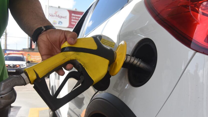 Refinaria de guamaré reduz preço da gasolina em r$ 0,20 | notícias do rio grande do norte gasolina 03