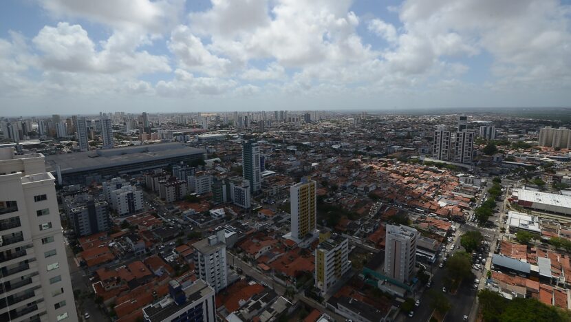 Vista aérea de Natal usada em levantamento sobre mudanças climáticas