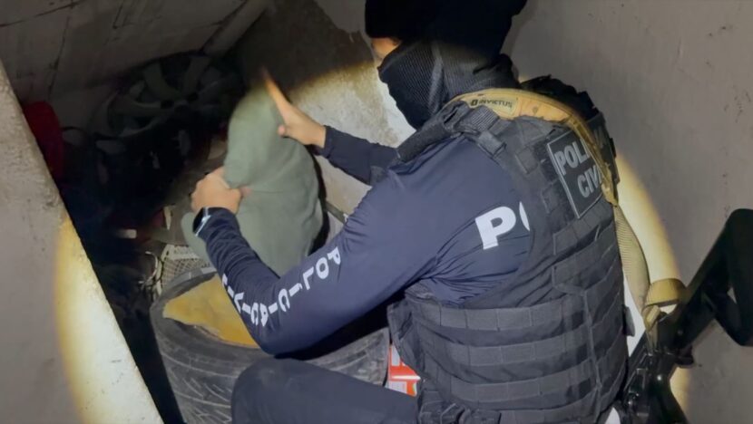 Policial civil durante a Operação Renorcrim no Rio Grande do Norte