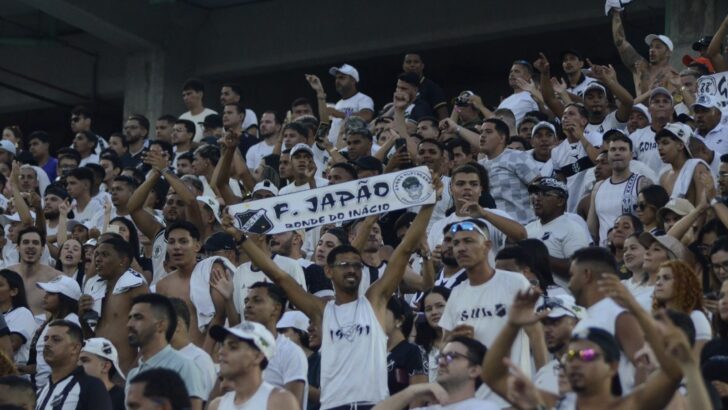 Torcida do ABC nas arquibancadas da Arena das Dunas em Natal