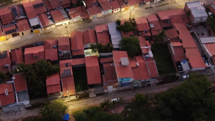 Vista aérea de área residencial de Mossoró durante a Operação Leviatã II