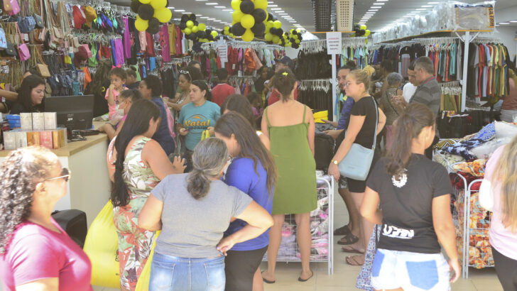 Comércio no Centro de Natal, setor que ajuda a sustentar a atividade econômica do Rio Grande do Norte