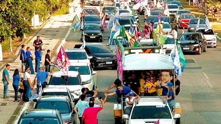 Carreata de Nina e Eriko Jácome reúne quase mil carros em Natal