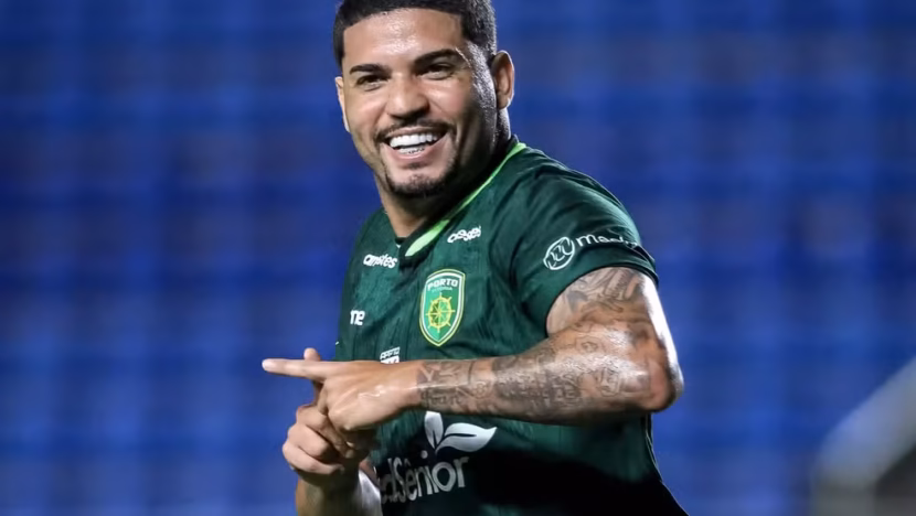 Atacante Pedro Felipe