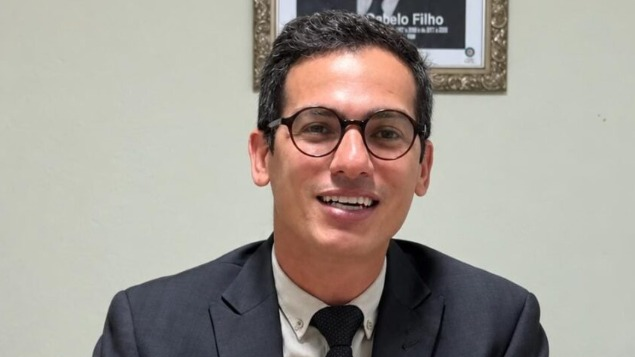 Vereador de Goiana, Ramon Aranha (União Brasil), foi um dos 12 detidos por suspeita de envolvimento em fraude durante o concurso da Polícia Penal do RN; segundo a assessoria, ele foi liberado e responderá em liberdade. - Foto: reprodução
