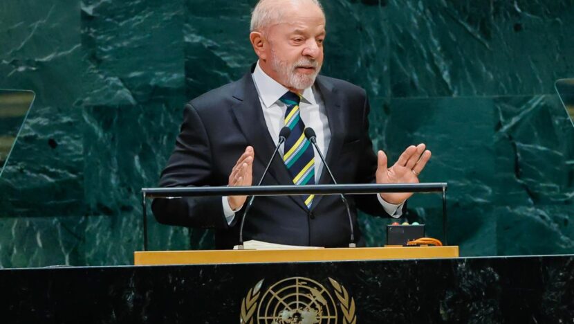 Presidente Lula durante discurso