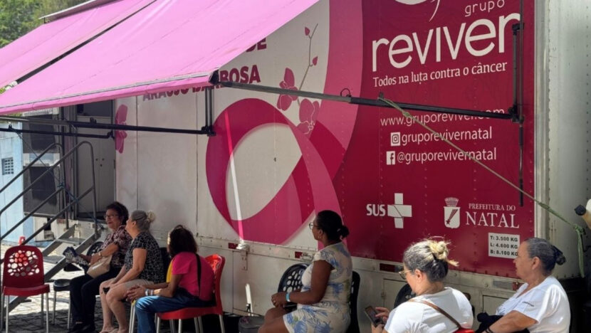 Unidade móvel de mamografia atende mulheres em Natal