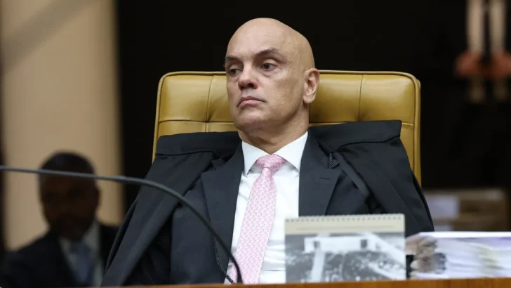 Ministro Alexandre de Moraes durante sessão no Supremo Tribunal Federal