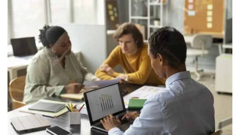 Equipe do Sebrae-RN em ação de apoio a pequenos negócios