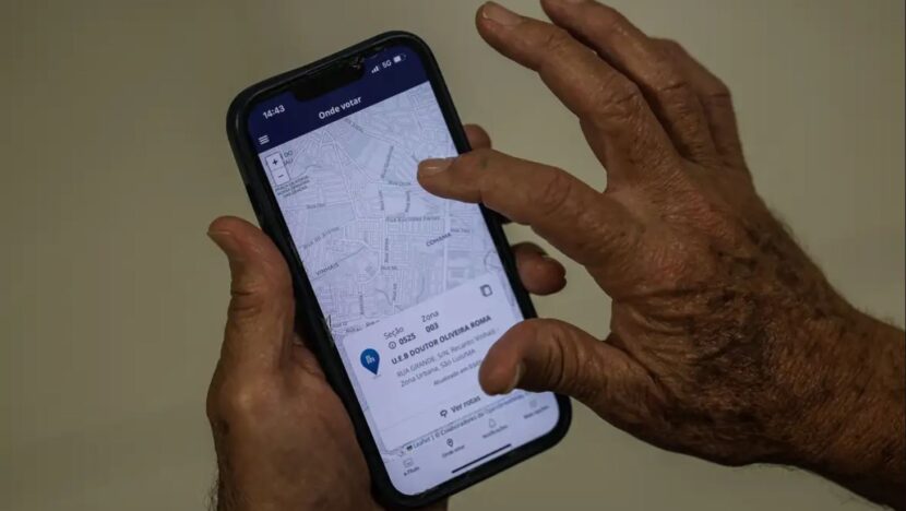 Tela do aplicativo e-Título em celular