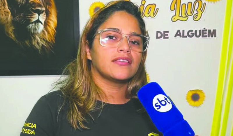 Conselheira tutelar Amanda Melo durante entrevista
