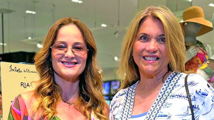 Lu Benfica e Claudia Gallindo posam juntas no lançamento de Olhares Brasileiros na Riachuelo