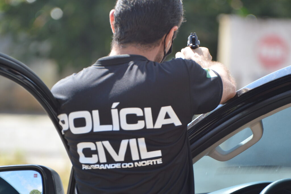 Jovem é sequestrada com filho de 1 ano e baleada na Grande Natal