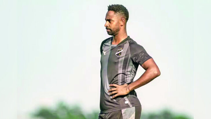 Wellington Carvalho com uniforme de treinamento do ABC