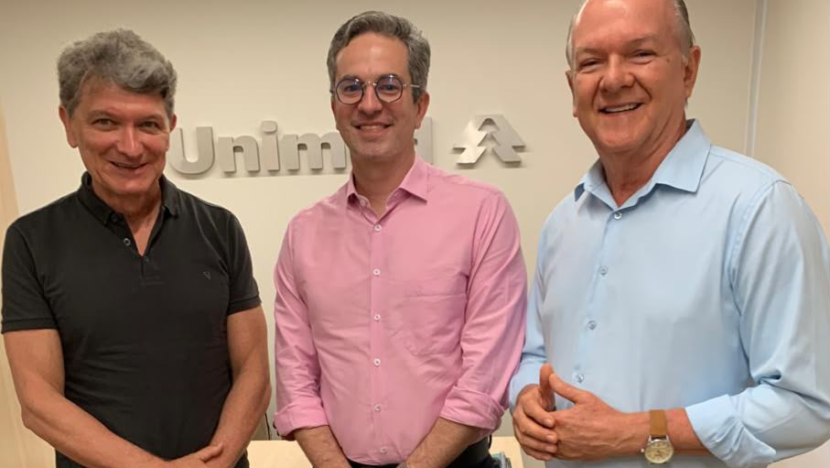 Márcio Rêgo, Itamar Ribeiro e Levi Jales em encontro do Congresso Unimed Natal