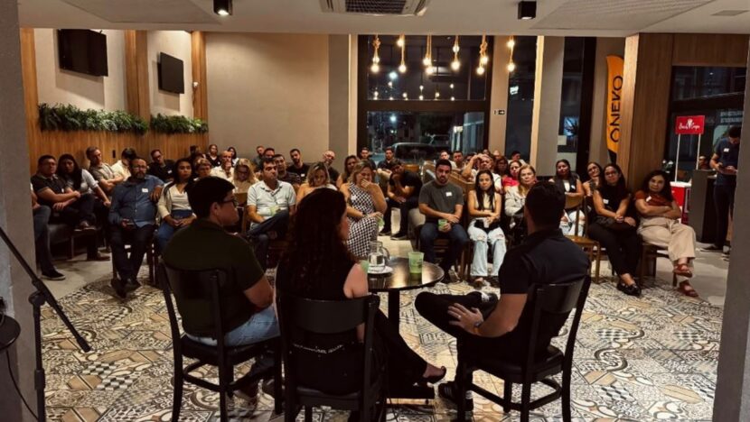 Empresários reunidos no Papo de Associados da Abrasel em Natal