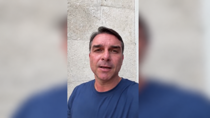 Flávio Bolsonaro em vídeo divulgado após o segundo turno