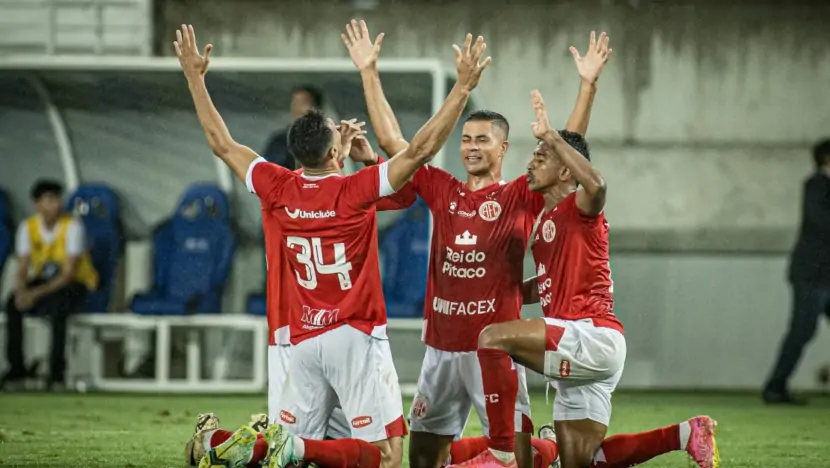 Am&eacute;rica vence Retr&ocirc; S&eacute;rie Foto Gabriel Leite Am&eacute;rica FC
