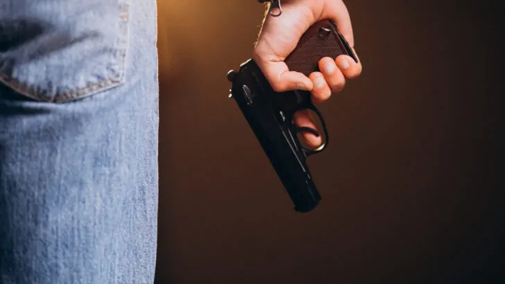 Insegurança e impunidade no Brasil reacendem debate sobre mudanças na legislação penal - Foto: senivpetro/Freepik