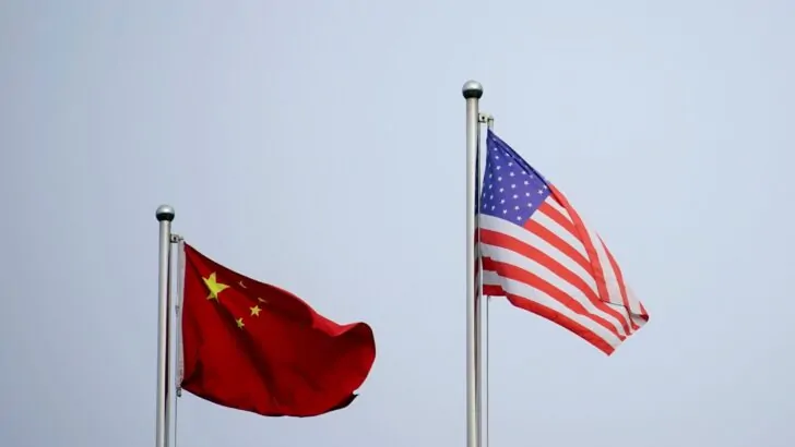 China promete retaliação caso Trump siga promessa de tarifa de 100% - Foto: Reprodução