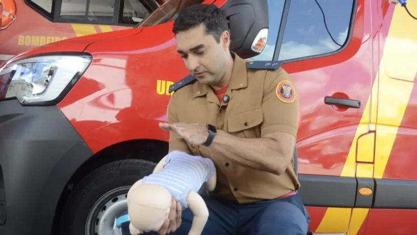 Bombeiros do rn orientam como agir em casos de engasgo em bebês | notícias do rio grande do norte WhatsApp Image 2025 12 11 at 15.32.19